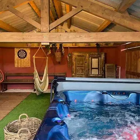 Typical Cantal House In Holiday home Montvert